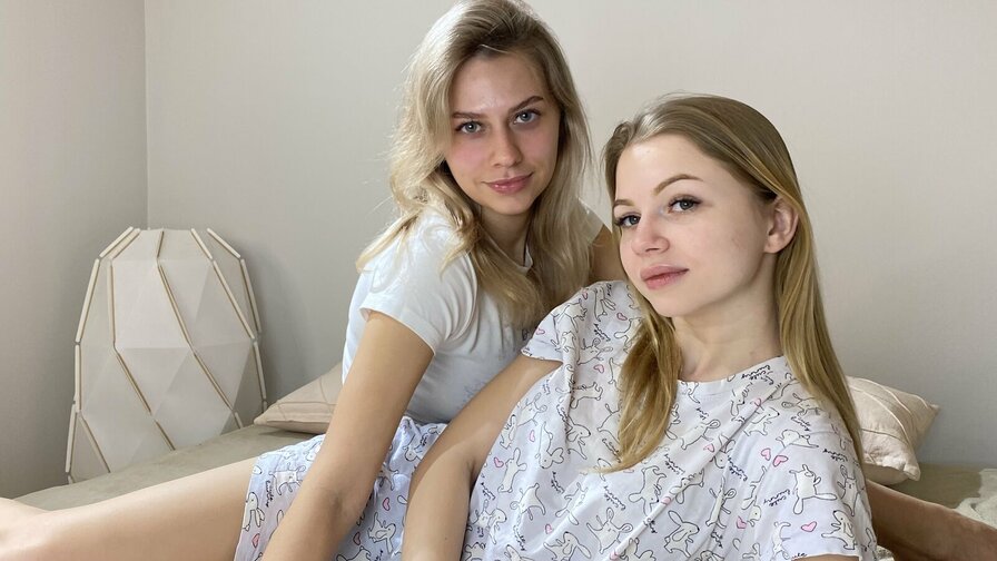 Record Nude ChloeAndPiper